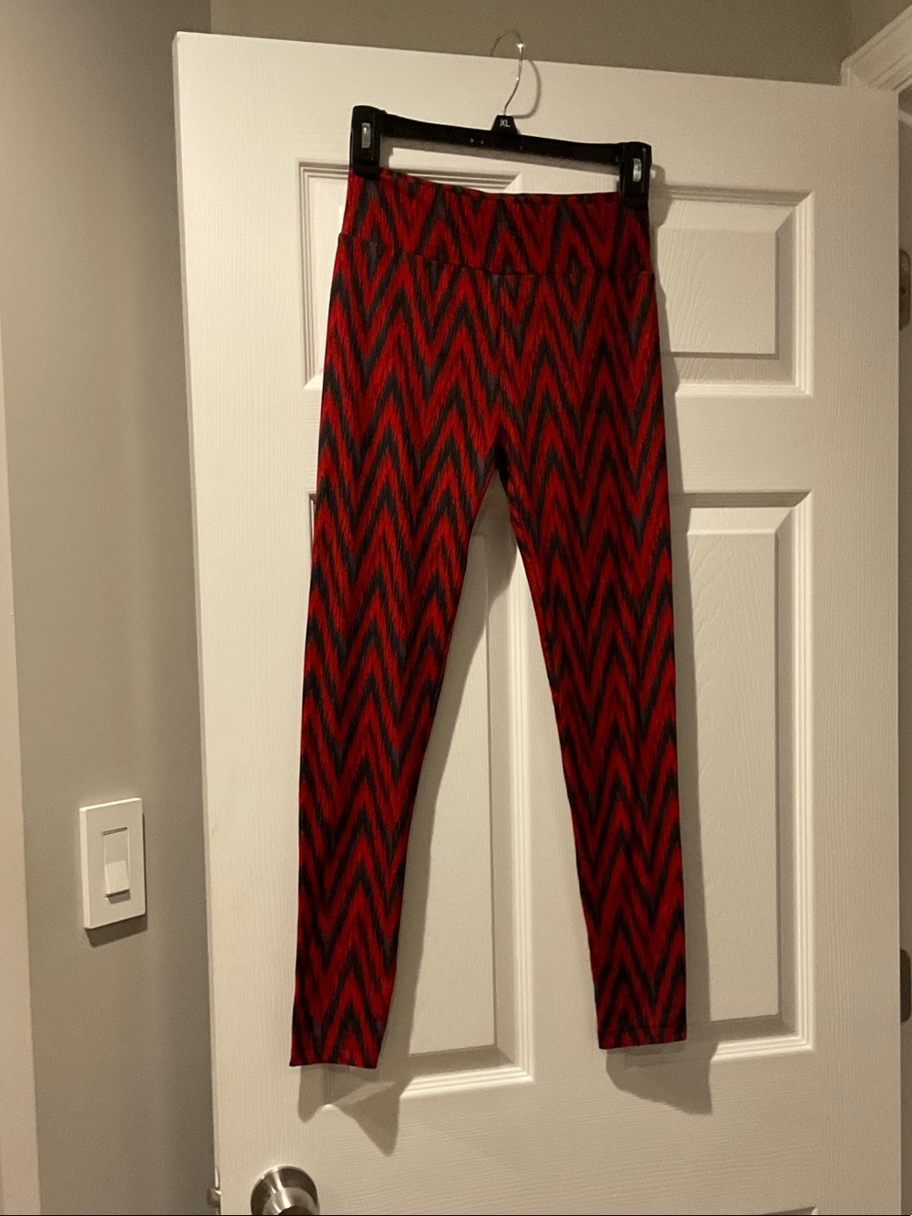 LuLaRoe Red and Black Chevron Leggings